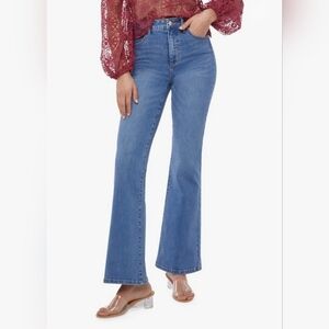 JustFab Flare Leg Jeans Size 33 - New With Tags